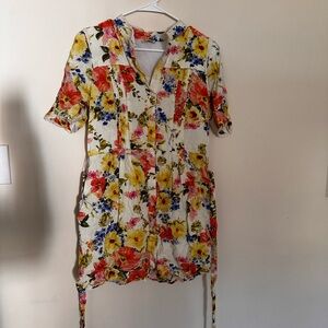 3/$30 ✨ Fate Multicolor Floral Dress